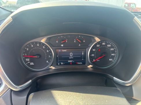 Used 2023 Chevrolet Equinox LT image 14