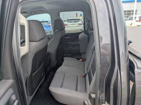 Used 2015 GMC Sierra 1500 SLE w/ SLE Value Package AWD/4WD image 11