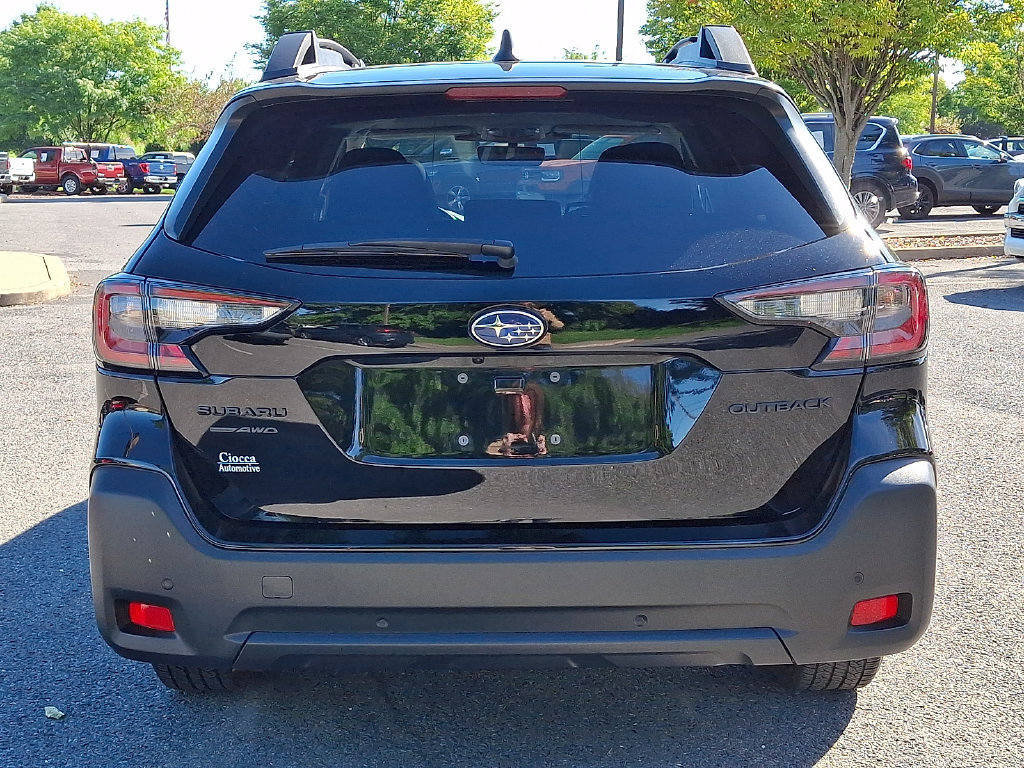 Used 2024 Subaru Outback Onyx Edition AWD/4WD image 7