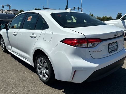 Certified 2023 Toyota Corolla LE FWD image 6