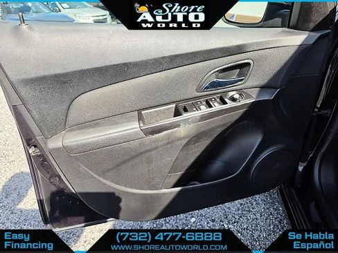 Used 2015 Chevrolet Cruze LT FWD image 11