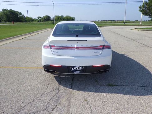 Used 2018 Lincoln MKZ Reserve w/ Climate Package AWD/4WD image 8