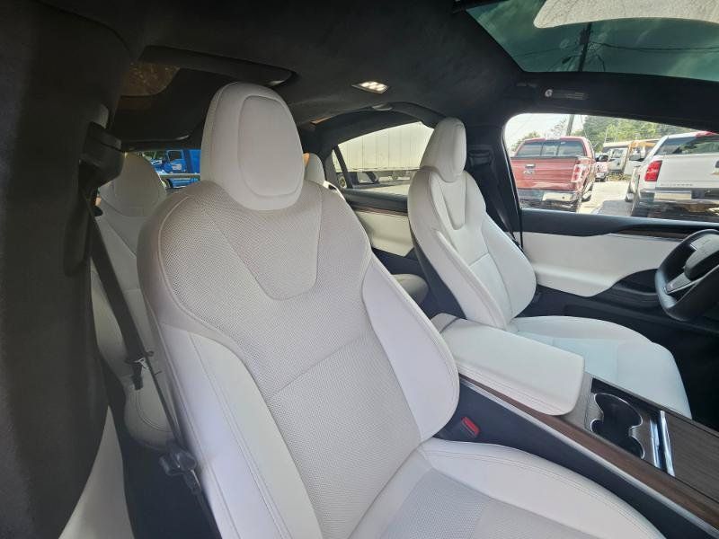 Used 2023 Tesla Model X AWD/4WD image 58