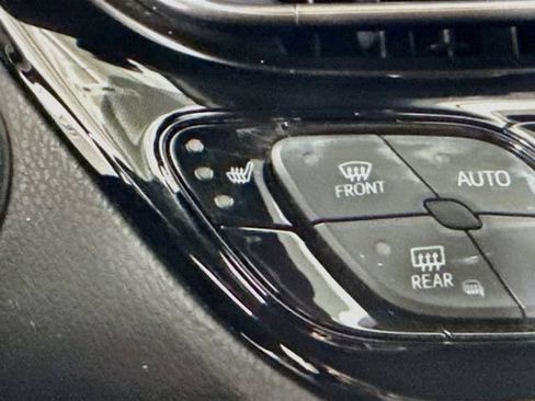 Certified 2019 Toyota C-HR Limited FWD image 22