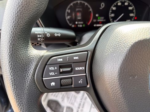 Used 2025 Honda CR-V EX image 20