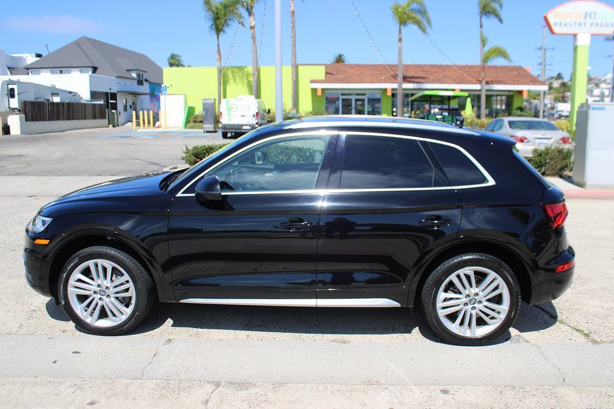 Used 2018 Audi Q5 2.0T Premium Plus w/ Premium Plus Package AWD/4WD image 2