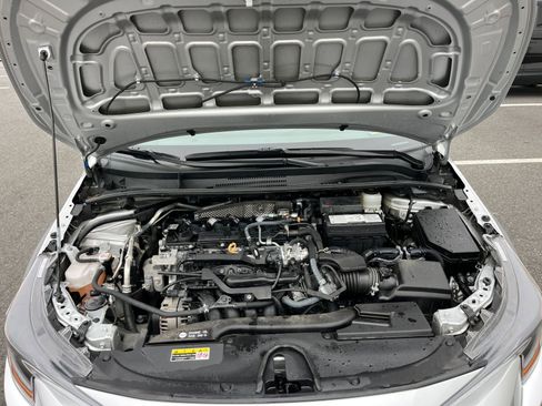 Used 2025 Toyota Corolla LE image 31