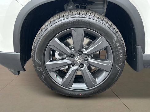 New 2026 Honda Pilot Sport image 8