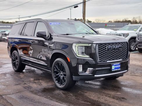 Used 2023 GMC Yukon Denali Ultimate image 7