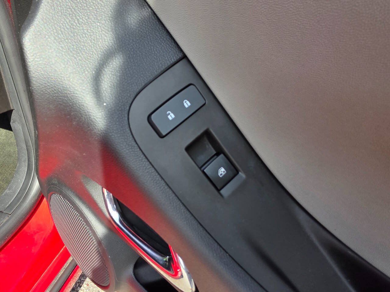 Used 2014 Chevrolet Camaro LS RWD image 24