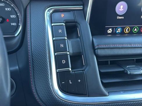 Used 2021 Chevrolet Suburban RST w/ Luxury Package image 30