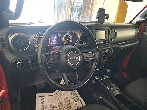 Used 2020 Jeep Wrangler Sport AWD/4WD image 7