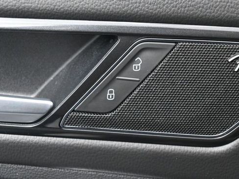 Used 2024 Volkswagen Tiguan SEL R-Line w/ MDO Package, Two-Row AWD/4WD image 14