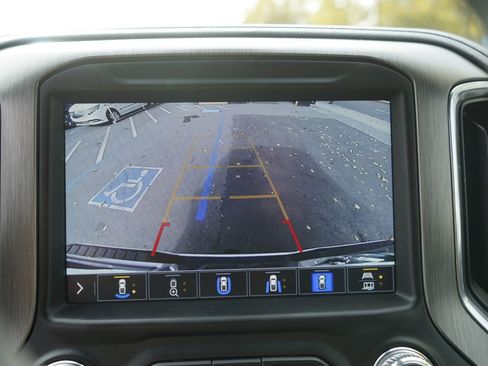 Used 2023 GMC Sierra 2500 Denali w/ Denali Ultimate Package image 25