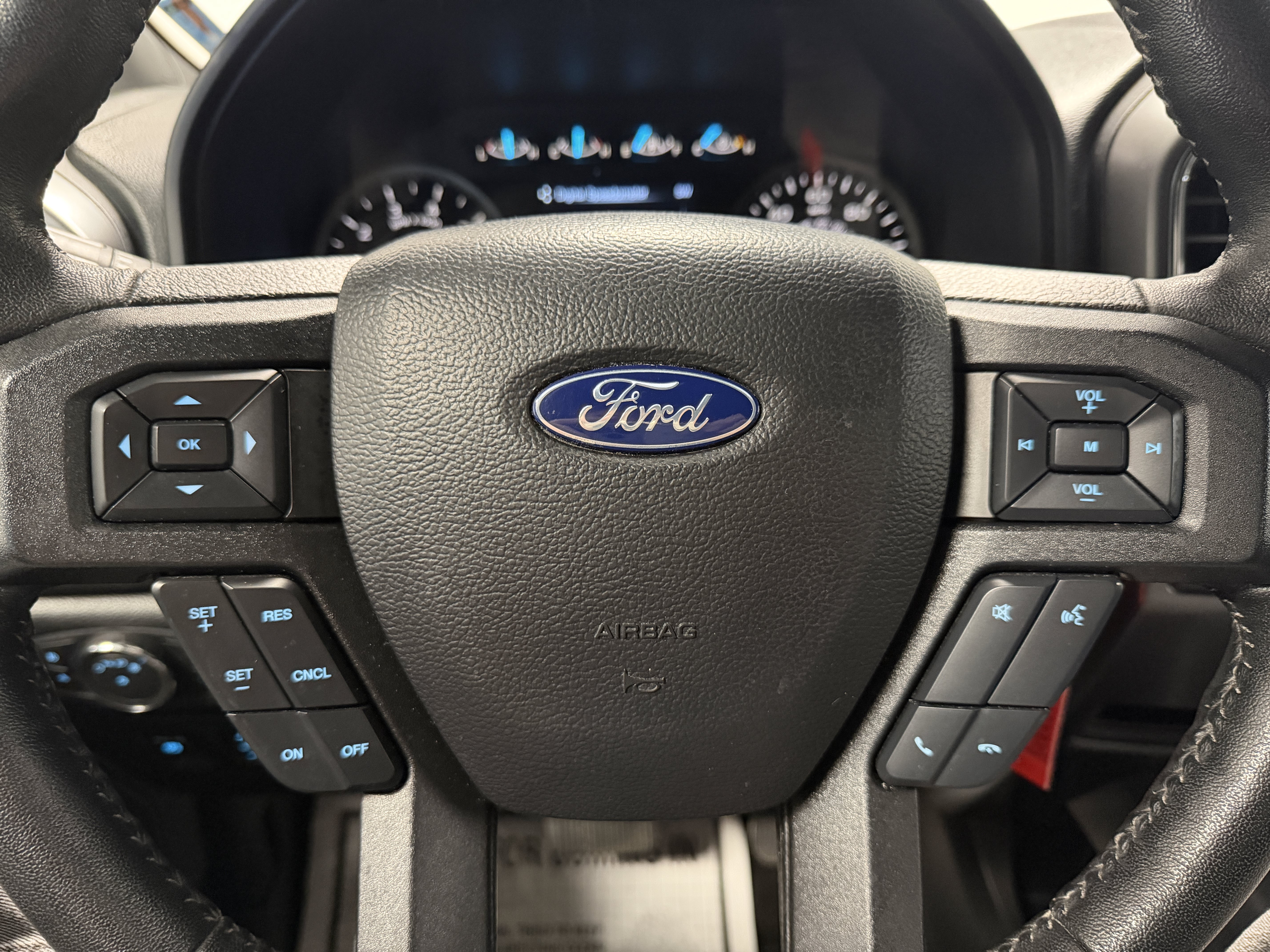Used 2020 Ford F150 XLT w/ Equipment Group 302A Luxury AWD/4WD image 14