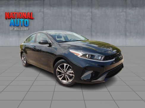 Used 2024 Kia Forte LXS FWD image 1