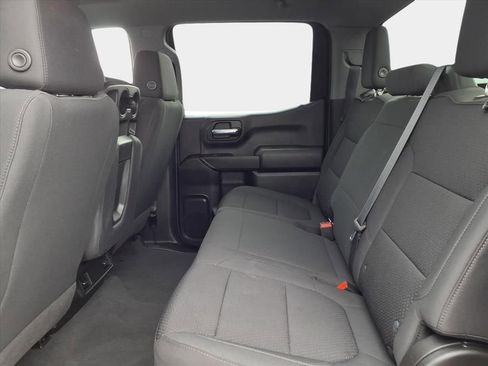 Used 2022 Chevrolet Silverado 1500 Custom image 12