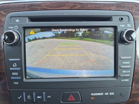 Used 2013 Buick Enclave Leather w/ Trailering Provision Package FWD image 25