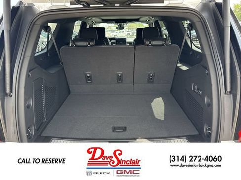 New 2026 GMC Yukon XL AT4 w/ AT4 Premium Plus Package AWD/4WD image 25