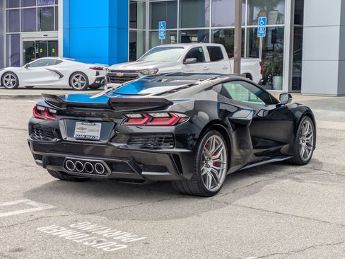 Used 2026 Chevrolet Corvette Z06 image 5