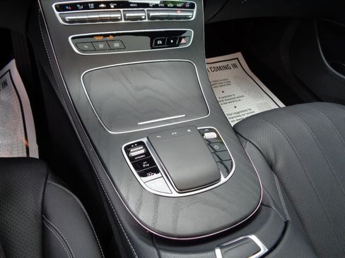 Used 2023 Mercedes-Benz E 350 4MATIC Sedan w/ Premium Package image 13