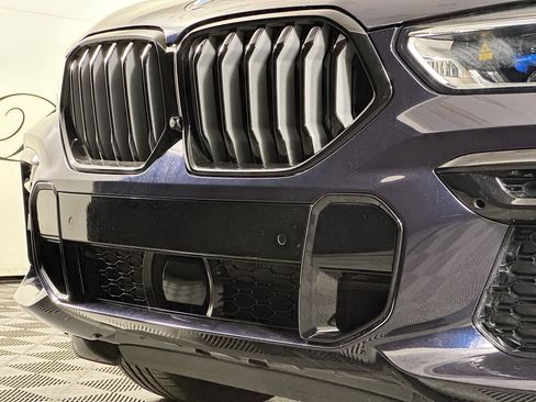 Used 2022 BMW X6 M50i image 33