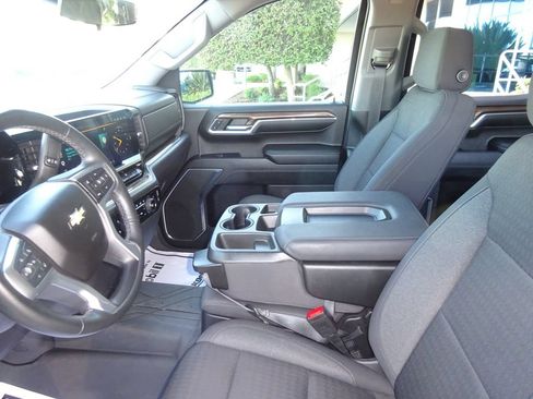Certified 2023 Chevrolet Silverado 1500 LT RWD image 13