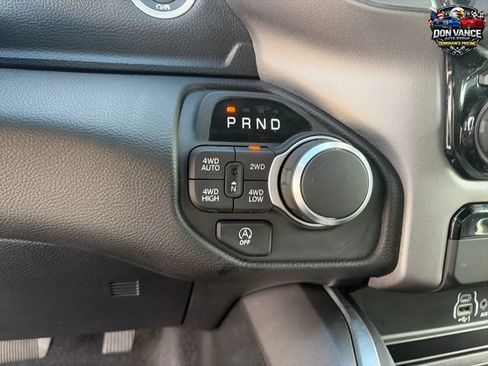 Used 2025 RAM 1500 Big Horn AWD/4WD image 23