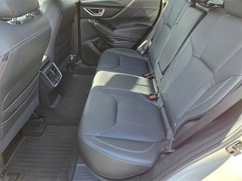 Used 2019 Subaru Forester Touring image 11