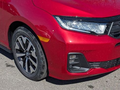 New 2026 Honda Odyssey EX-L image 3