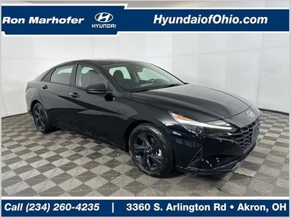 Used 2022 Hyundai Elantra Blue