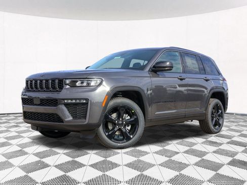 New 2026 Jeep Grand Cherokee Limited w/ Limited Altitude Package AWD/4WD image 2