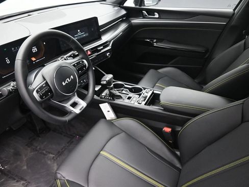 New 2026 Kia K5 GT FWD image 18