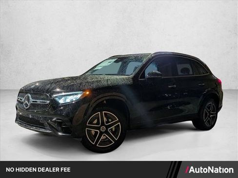 Certified 2026 Mercedes-Benz GLC 300 image 1