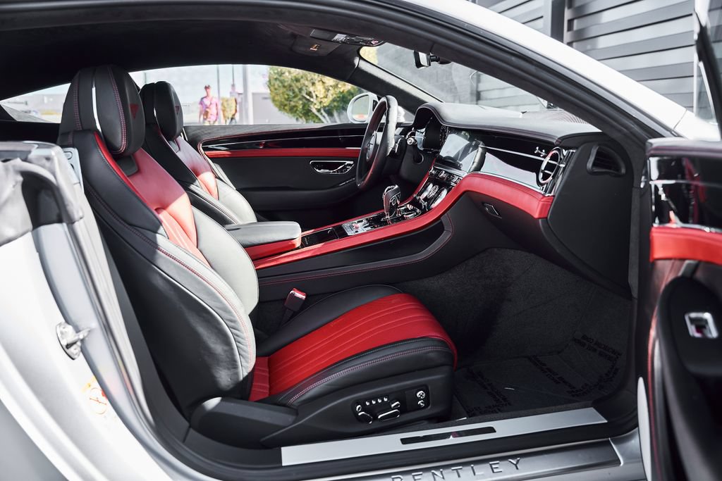 Used 2021 Bentley Continental GT AWD/4WD image 21
