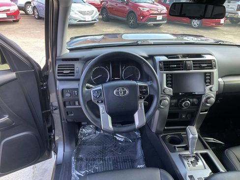 Used 2022 Toyota 4Runner TRD Sport image 14