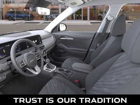 New 2026 Kia Seltos LX image 17