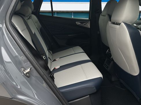 New 2026 Volkswagen ID.4 Pro S AWD/4WD image 13
