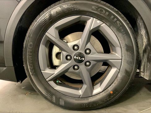 Used 2025 Kia K4 FWD image 9