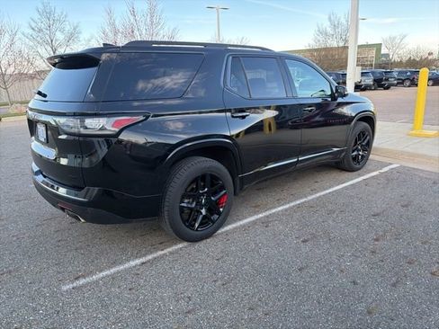 Used 2020 Chevrolet Traverse Premier w/ Redline Edition image 3