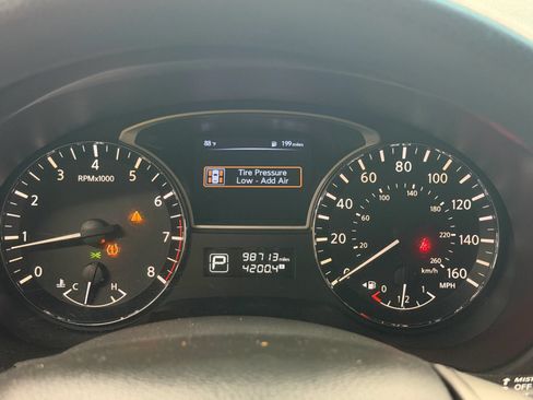 Used 2015 Nissan Altima 2.5 S w/ Power Driver Seat Package FWD image 23