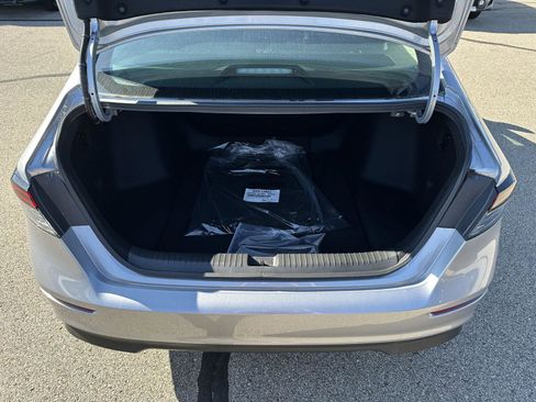 New 2025 Honda Accord LX image 6