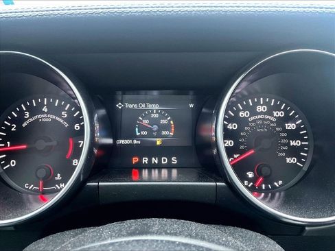 Used 2018 Ford Mustang Premium image 17