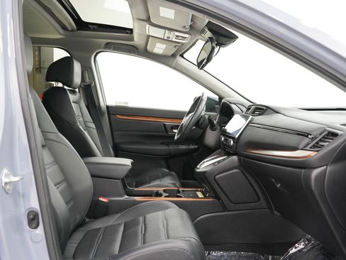 Used 2021 Honda CR-V Touring image 13