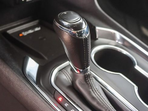 Used 2020 Chevrolet Traverse Premier w/ Redline Edition image 41