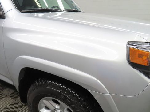 Used 2024 Toyota 4Runner SR5 Premium w/ Moonroof Package AWD/4WD image 28