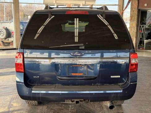 Used 2017 Ford Expedition EL XLT w/ Equipment Group 202A image 12