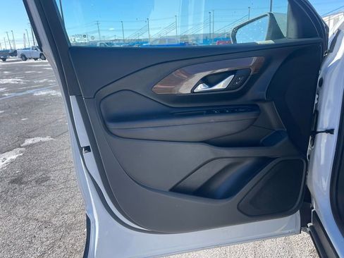 Used 2019 GMC Terrain SLE w/ Driver Convenience Package image 14