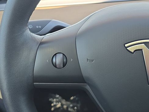 Used 2023 Tesla Model 3 Standard Range RWD image 20