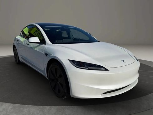 Used 2024 Tesla Model 3 Long Range AWD/4WD image 4